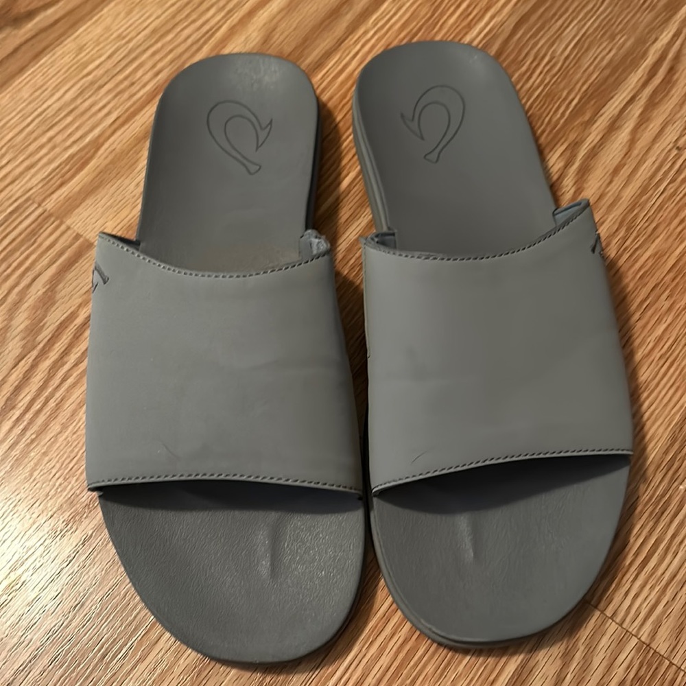 Men's OluKai Gray Slide Sandals Size 12